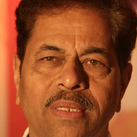 रवींद्र साठे 